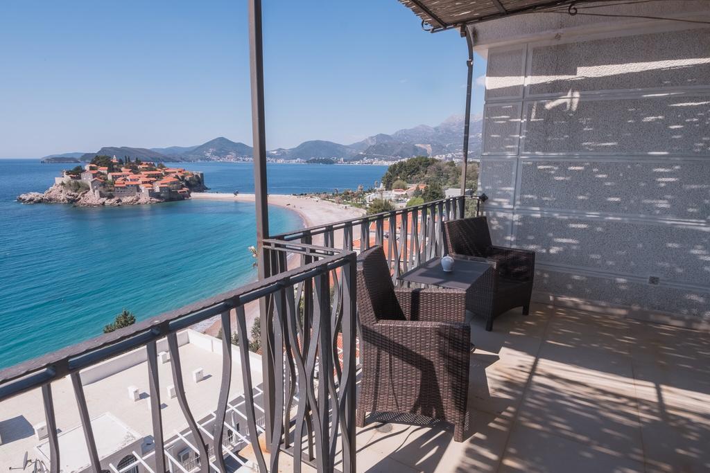 Апартаменти Private Penthouse Djurasevic Светі-Стефан Екстер'єр фото